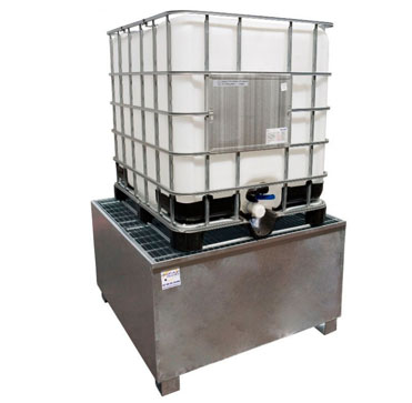 Los grandes descuentos de Cubetos.com en todo tipo de cubetos de retención son la mejor motivación para optimizar el sistema de control de derrames al momento de trasvasar, almacenar o transportar algún tipo de líquidos contaminantes o no contaminantes. Nuestro amplio catálogo reúne cubetos de retención homologados para GRG (IBC) 1000 litros fabricados en acero galvanizado y polietileno y adecuados para cubicontenedores.